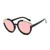 Tropical eyewear solglasoegon nikki i svart med rosa glas sidovy