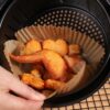 Air fryer papper 100-pack - 20cm engångspapper för luftfritös
