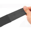 Kinesiotejp svart 5 cm x 5 m – elastisk sporttejp för stöd, cirkulation och smärtlindring vid träning och återhämtning