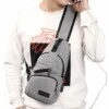 Axelväska herr axelremsväska cross body väska powerbank uttag