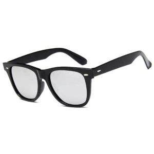 Svarta Wayfarer Solglasögon Silver Spegelglas