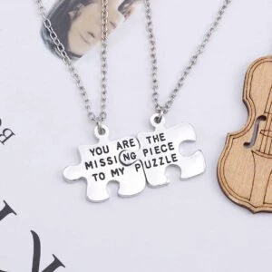 Tvådelat Parhalsband - Pusselbit Halsband För Par Silver