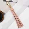 Nyckelring mocka läder tassel rosa