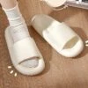 Super cloud tofflor mjuka moln slippers stötdämpande molntofflor