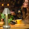 Retro uppladdningsbar bordslampa i metall dimbar silver
