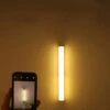 Trådlös led lampa med rörelsesensor och magnetfäste 20cm