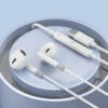 Trådade usb-c hörlurar med mikrofon och volymkontroll dac vit